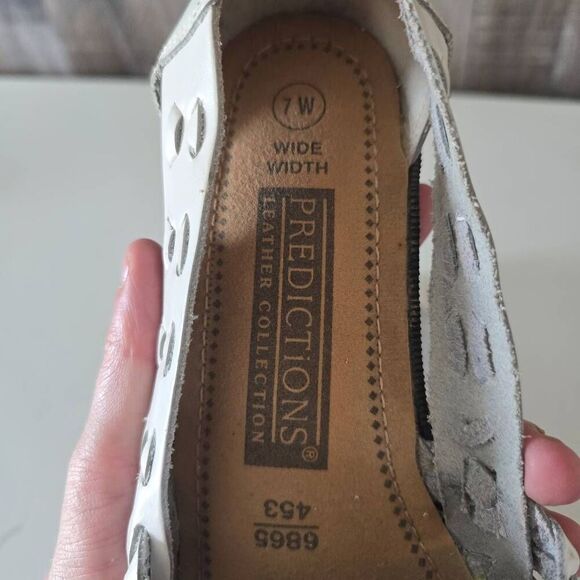 Predictions White Leather Slip On Shoes 7W - Picture 7 of 7